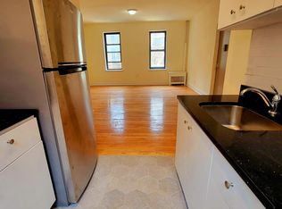 132-09 Maple Ave #31R, Flushing, NY 11355