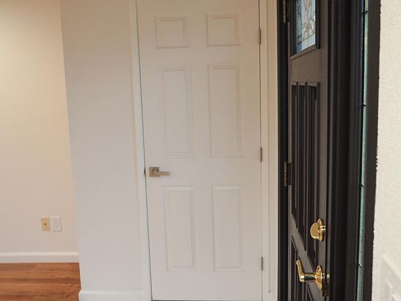 2nd image of 1125 Di Napoli Dr