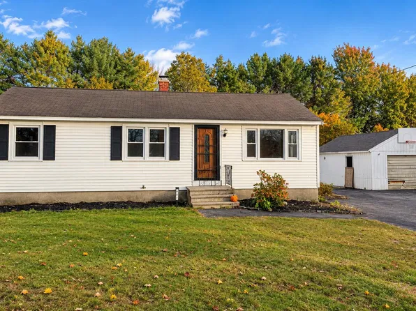 967 River Road, Windham, ME 04062