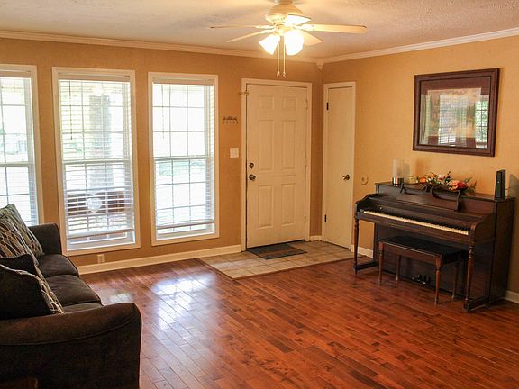5th image of 164 Paul Addition Rd