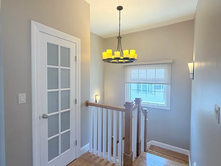 285 Crescent Ave #2 — Photo 4
