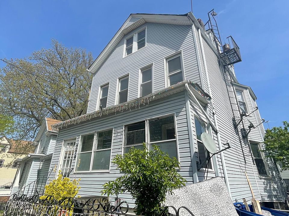 1st image of 779 Summer Ave #1