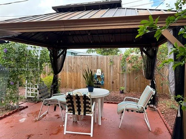 6215 SW 20th St — Photo 29