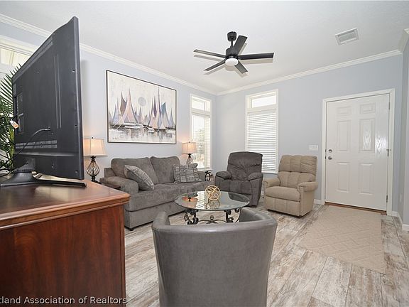 5th image of 93 S Rally Rd