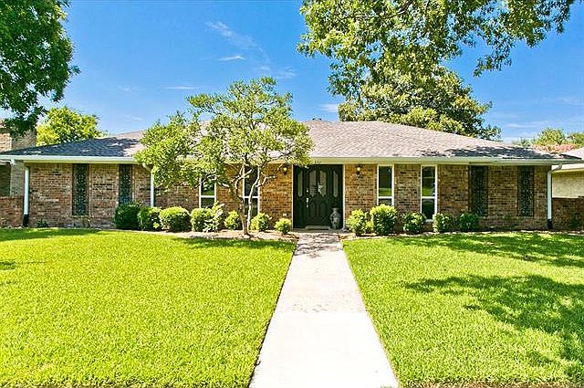 1st image of 2513 Fairview Dr