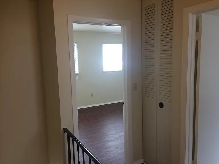 205 Wilson Pl #D — Photo 12