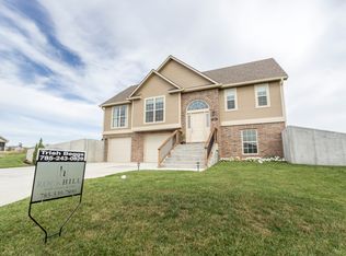 407 Allen Ln, Saint George, KS 66535