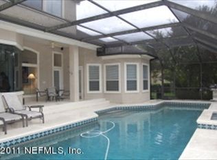 1696 Country Walk Dr, Fleming Island, FL 32003