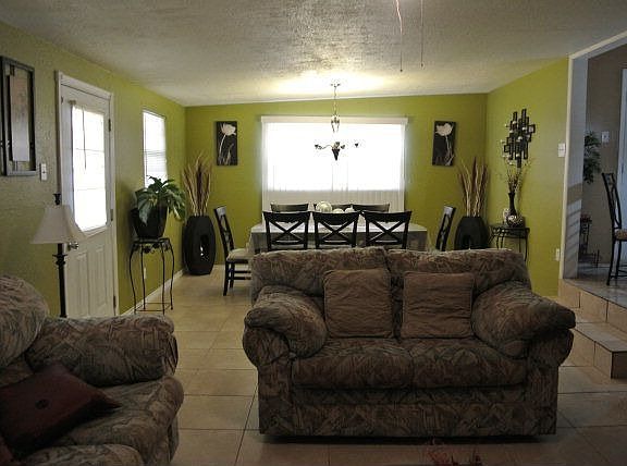 2nd image of 3807 Walnut Ave