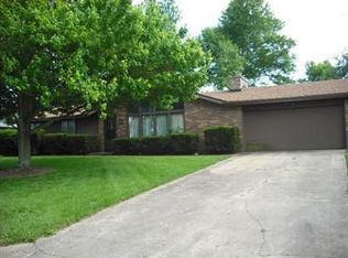 2404 W Village Ln, Springfield, MO 65807