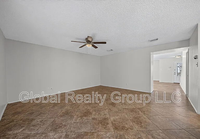 7702 Fairton Pl — Photo 14