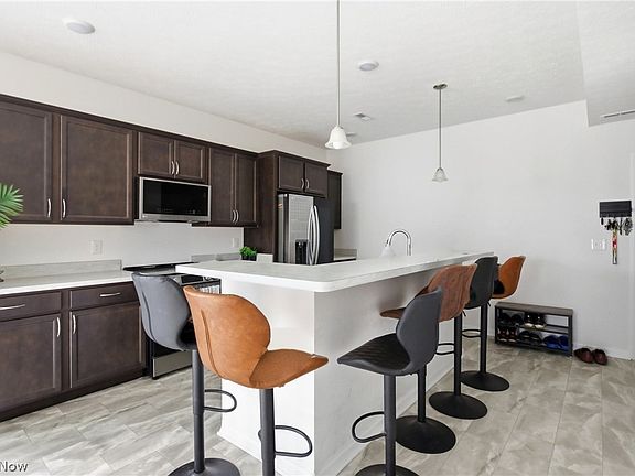 5th image of 3556 Gerome Ct