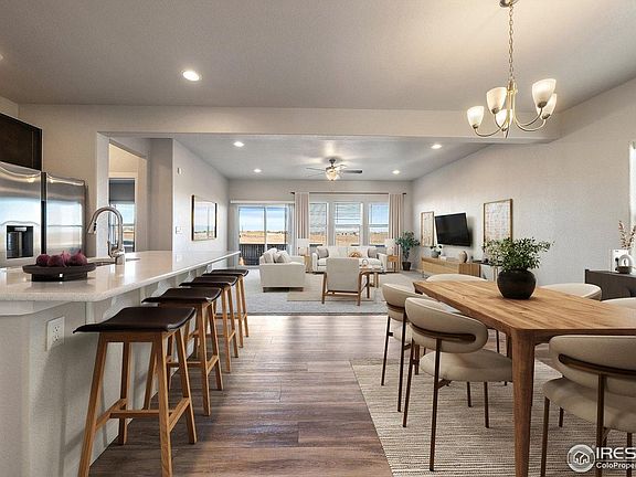 3rd image of 118 Chipeta Way