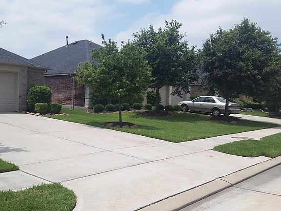 3rd image of 2842 Chalet Knolls Ln