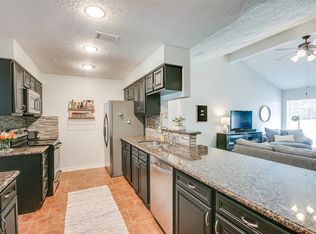 209 Sweetgum Dr, League City, TX 77573