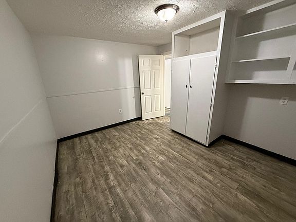 3rd image of 714 Henry Ln APT C
