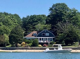 187 King Caesar Rd, Duxbury, MA 02332