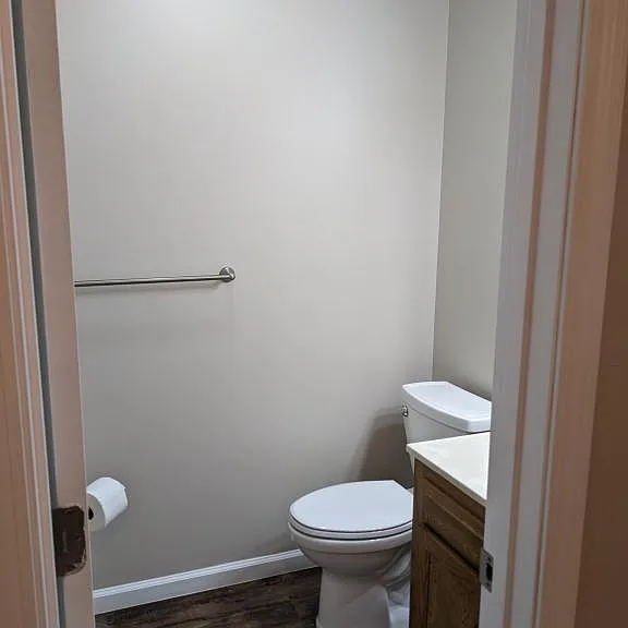 528 E Redwood St — Photo 15