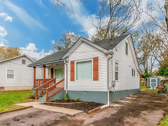 5th image of 313 Marshall St