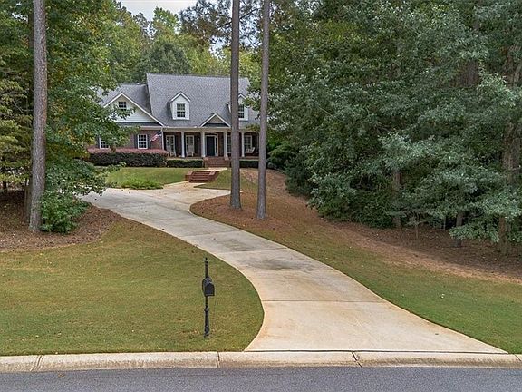 2nd image of 1171 Spring Lake Drive