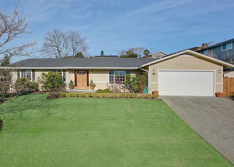 1st image of 12106 SE 20th Pl