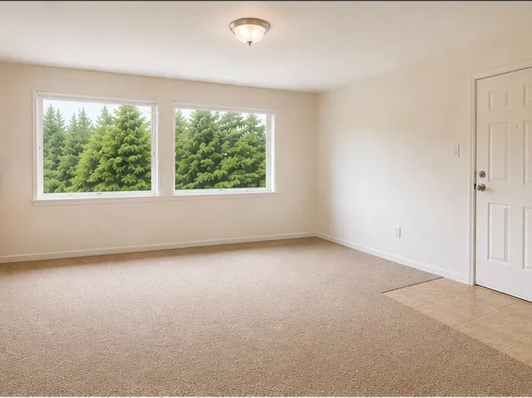 101 SW 119th St APT 301, Burien, WA 98146
