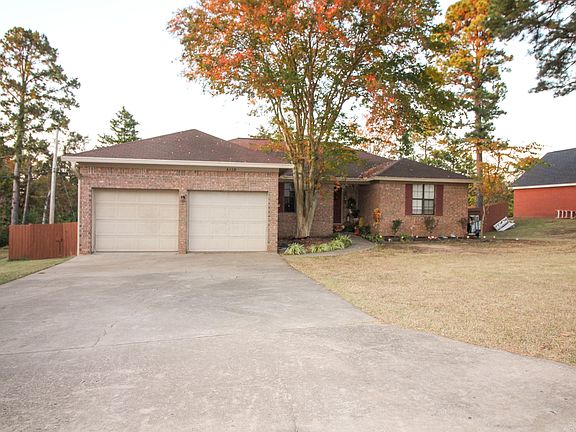 2nd image of 4118 Tanya Cir