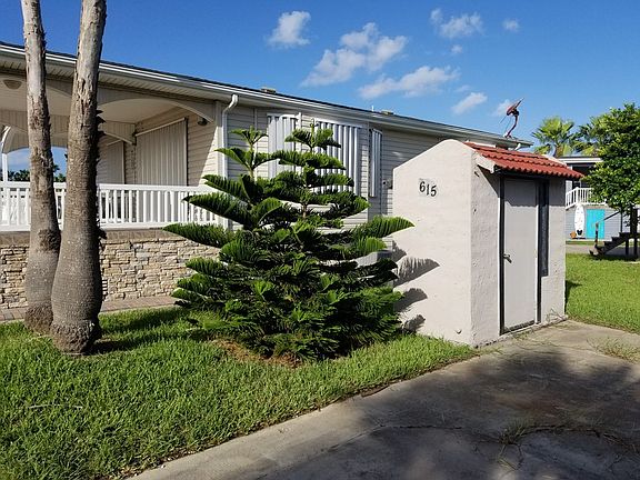4th image of 615 Sand Dollar Dr