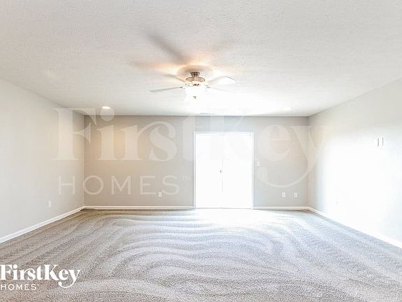 2nd image of 8154 Brookville Way