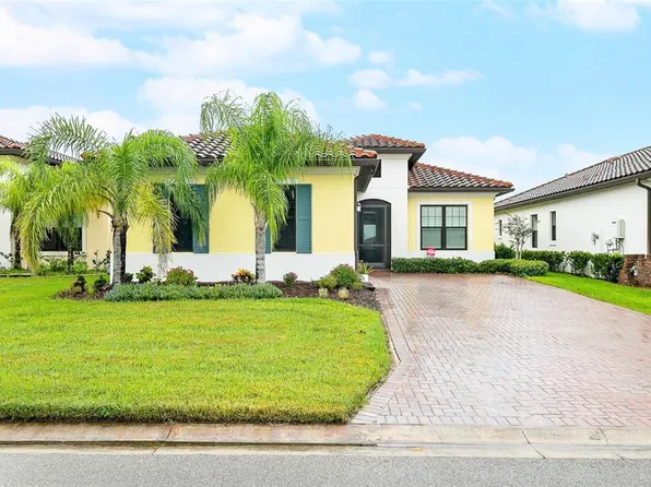 2217 5th St E, Palmetto, FL 34221