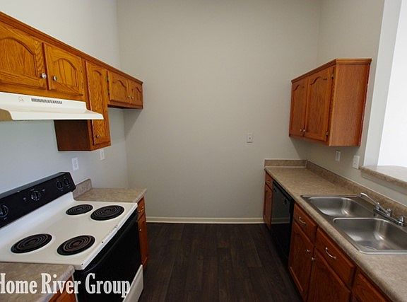 3rd image of 5634 Kaitlyn Dr W