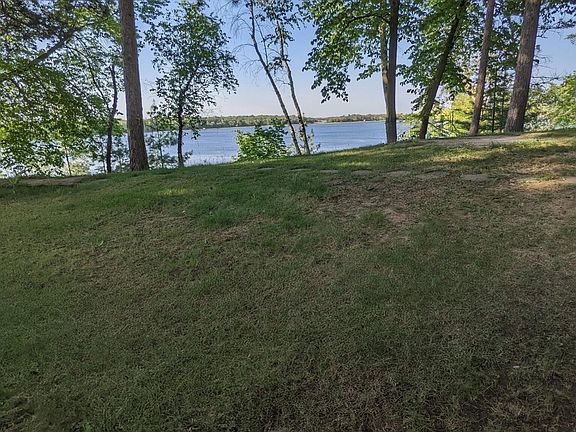2nd image of 15762 River Lake Dr