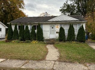 3708 Toepfer Rd, Warren, MI 48091