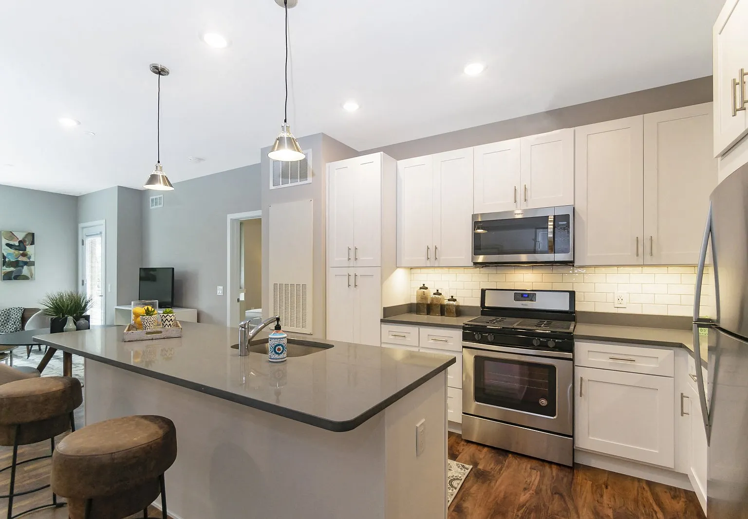Keva Flats — Photo 2