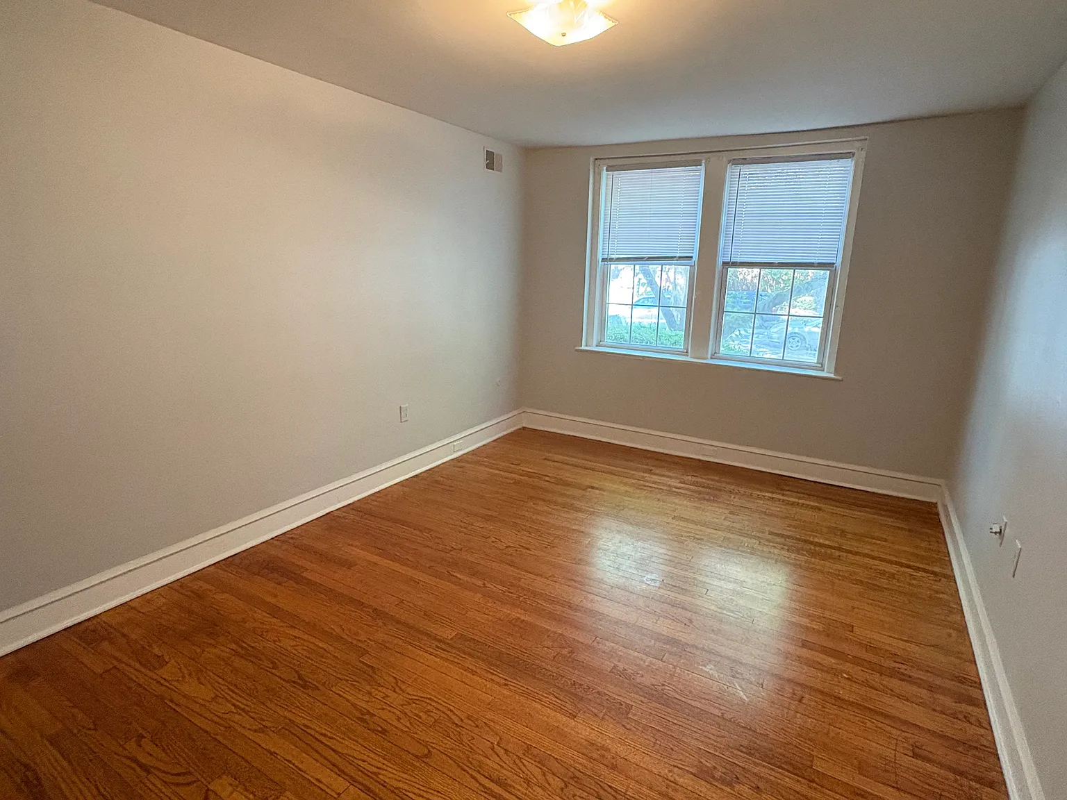 2 bed, $1,700 — Photo 4