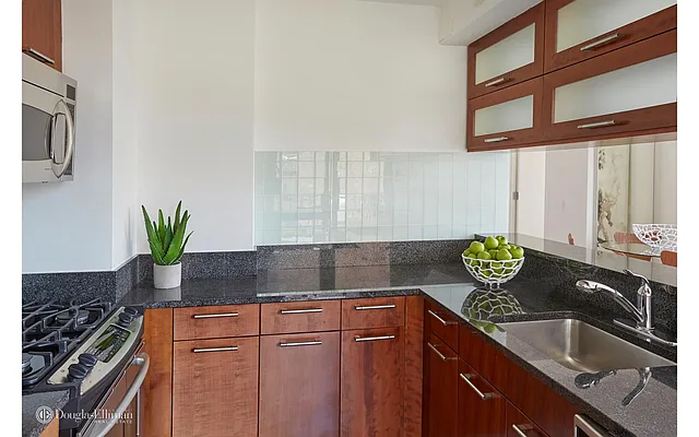 Sold by Douglas Elliman | media 7
