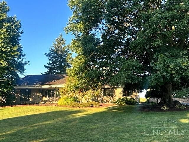 1st image of 121 Westover Dr