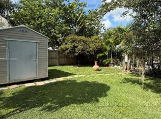 1039 N 31st Rd, Hollywood, FL 33021
