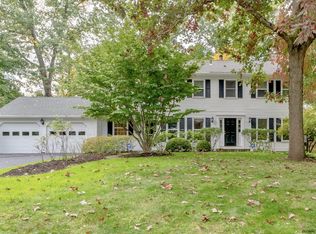 21 Tamarack Dr, Delmar, NY 12054