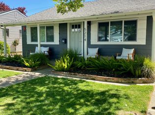 5214 C St, Sacramento, CA 95819
