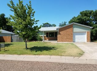 1328 Carpenter Dr, Liberal, KS 67901