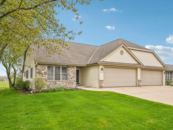 1910 Cedar STREET, Grafton, WI 53024