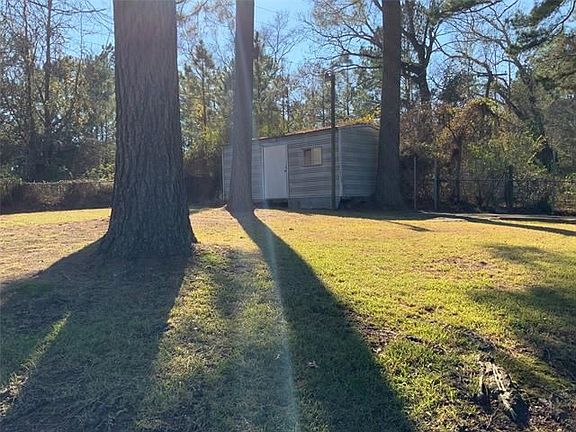 2nd image of 712 Kings Towne Pl