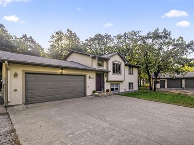 26483 W Timberhill Rd, Zimmerman, MN, 55398