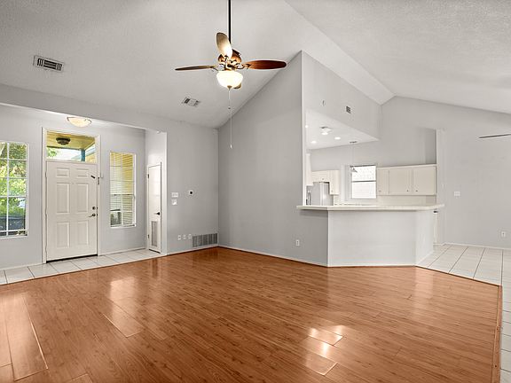 5th image of 8113 Elkhorn Mountain Trl