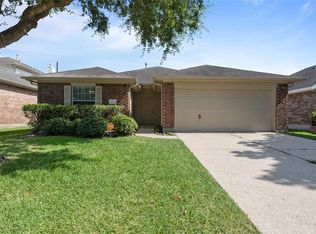 10710 Gold Finch Rd, Baytown, TX 77523