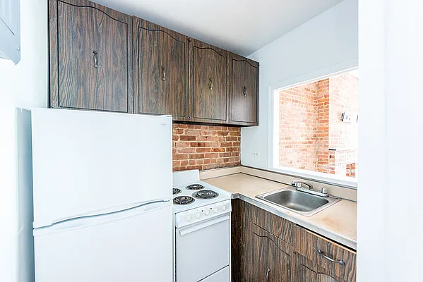 Rented by Corcoran | media 9