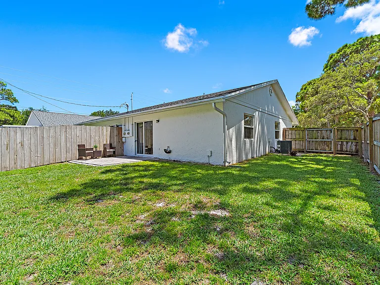 6029 Eberts St — Photo 31