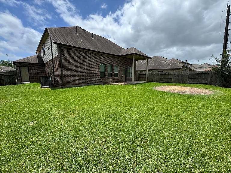 718 S Chamfer Way — Photo 15