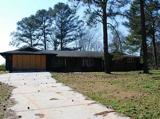 6125 Stagecoach Rd, Rex, GA 30273